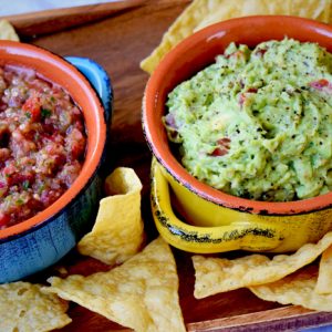 Fresh Salsa & Guacamole - awesome flavors and all fresh, healthy ingredients. So easy to prepare, perfect for your next party! | tastythin.com