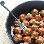 Kung Pao Mini Meatballs - these spicy little bites of deliciousness can be enjoyed as an appetizer or main dish served with rice. | tastythin.com