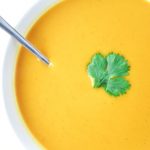 Instant Pot Curried Cauliflower Soup (Paleo Whole30) - an anti-inflammatory power house, this soup is comforting, delicious, and beyond simple to make. | tastythin.com