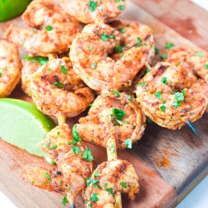 Chili Lime Shrimp Skewers (Whole30 Paleo) - full of huge flavor and ready in 30 minutes! A fast weeknight winner, also great for company! | tastythin.com